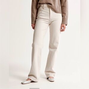Abercrombie & Fitch The ‘90s Relaxed Jean High Rise Mixed Media Faux Leather